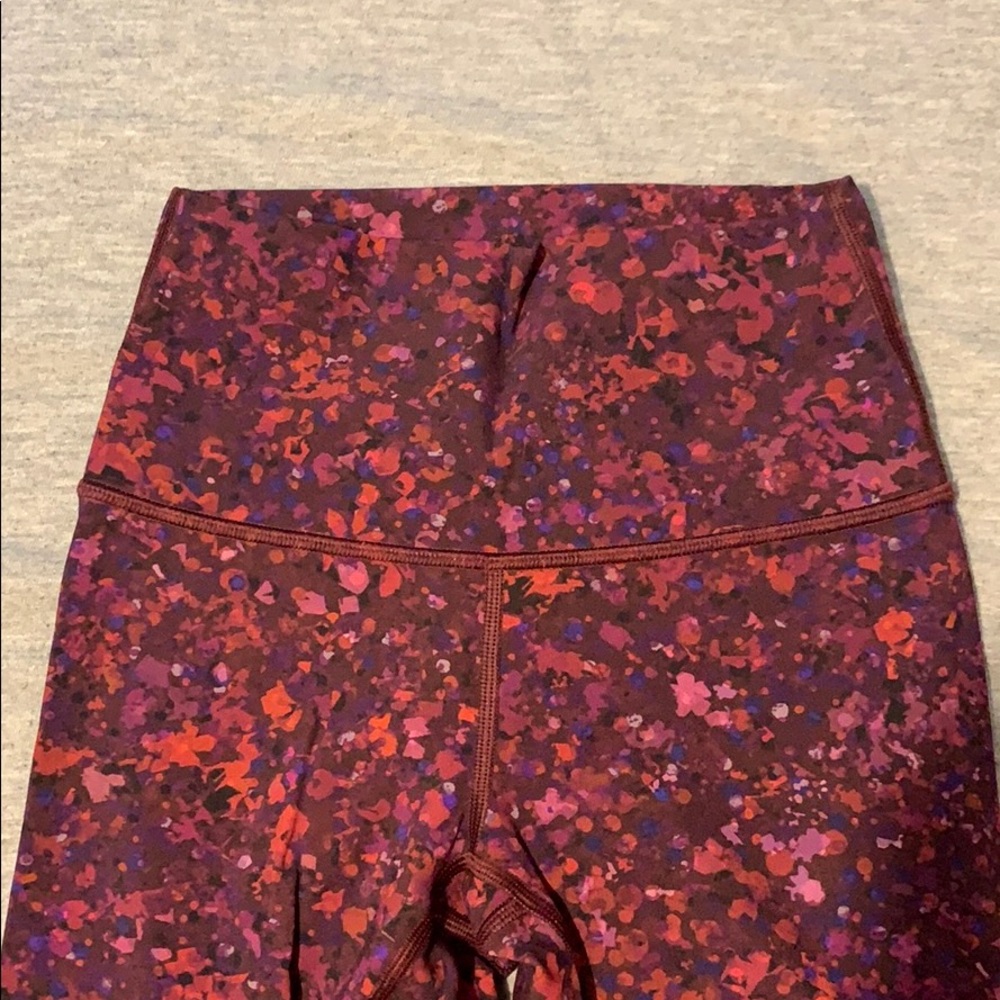 Lululemon tights - Picture 2 of 3
